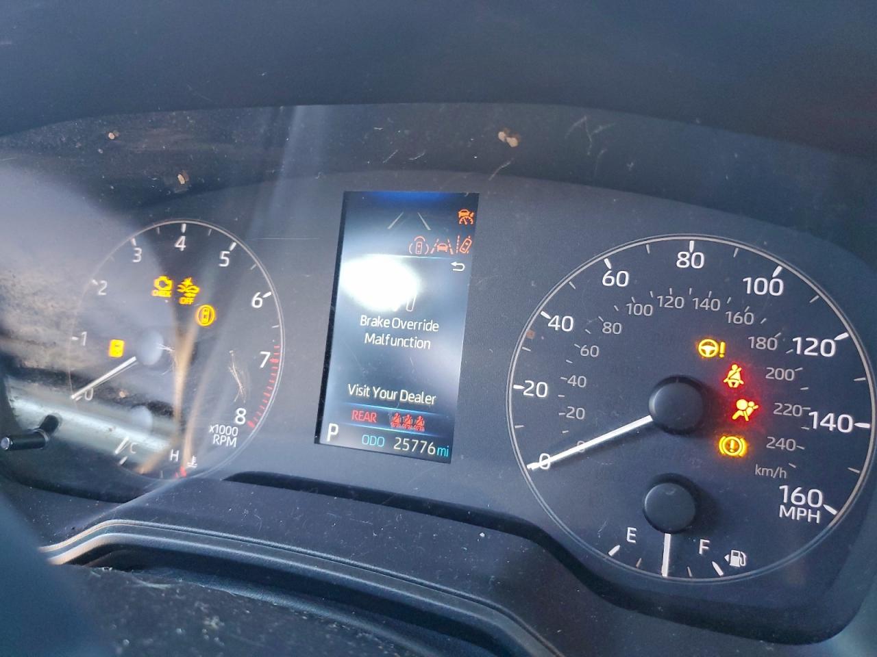 Toyota Corolla Le Image 10