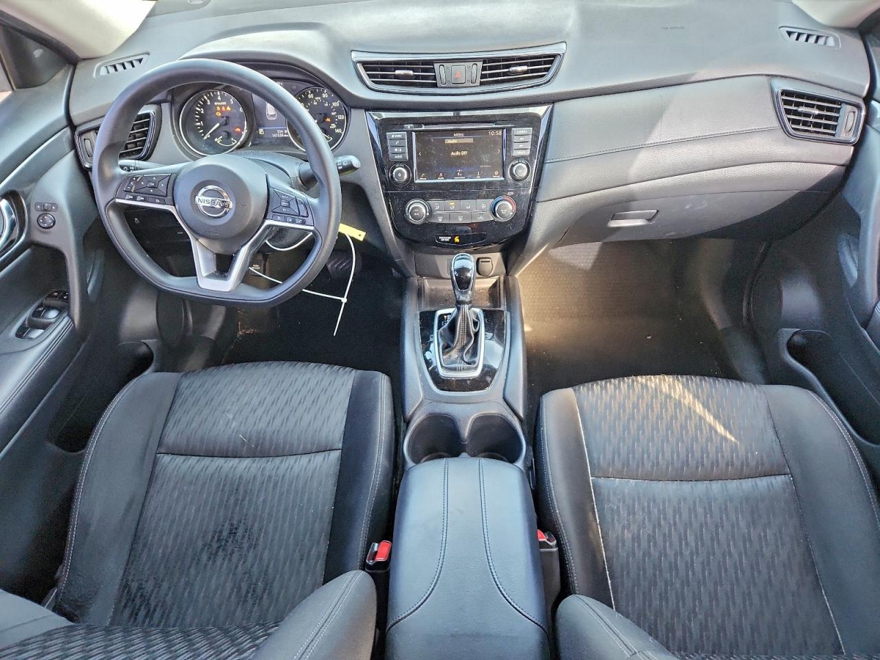 Nissan Rogue S Image 6