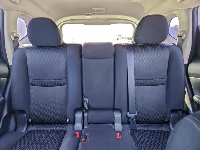 Nissan Rogue S Image 8