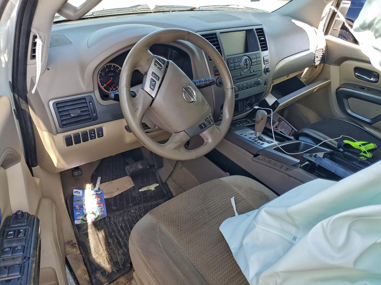 Nissan Armada Sv Image 11