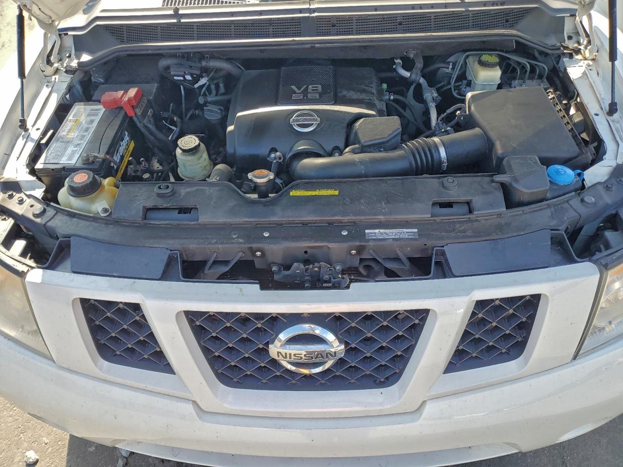 Nissan Armada Sv Image 10