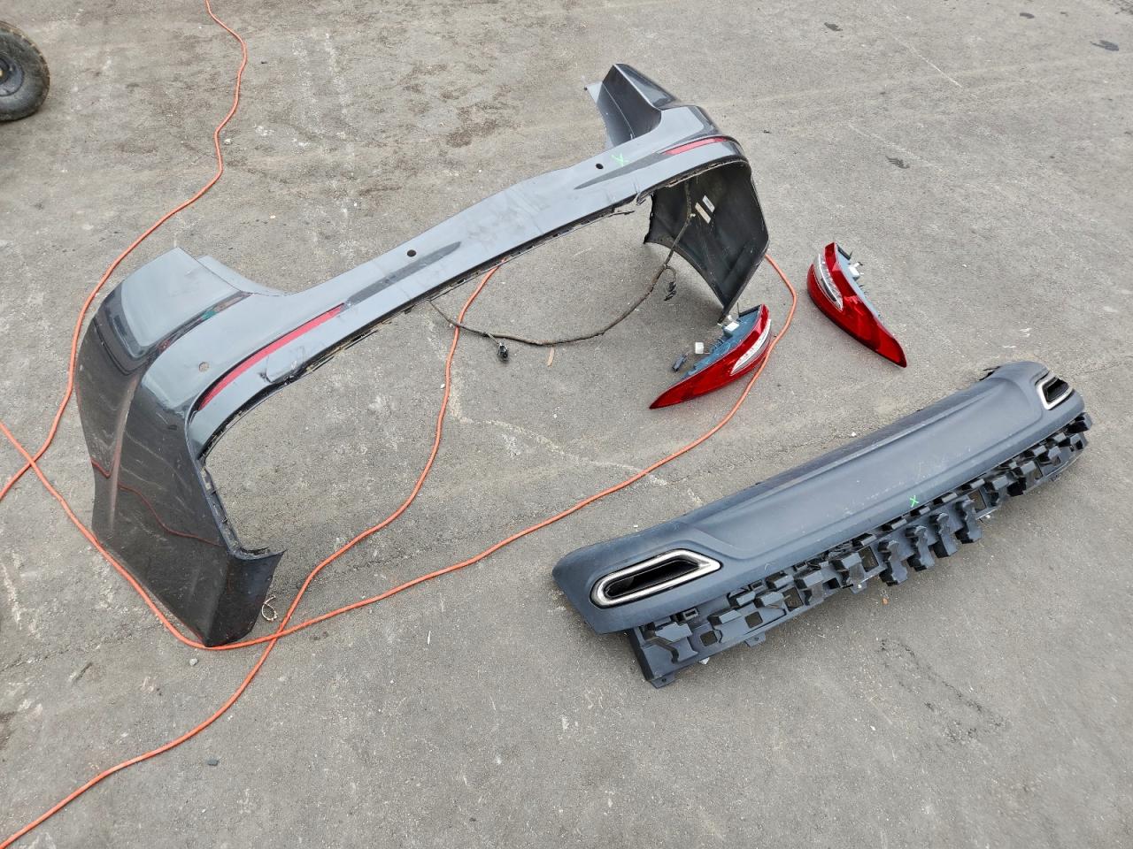 Ford Fusion Titanium Image 12