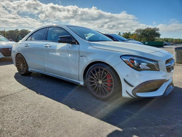 Mercedes-Benz Cla-class 45 Amg Image 11