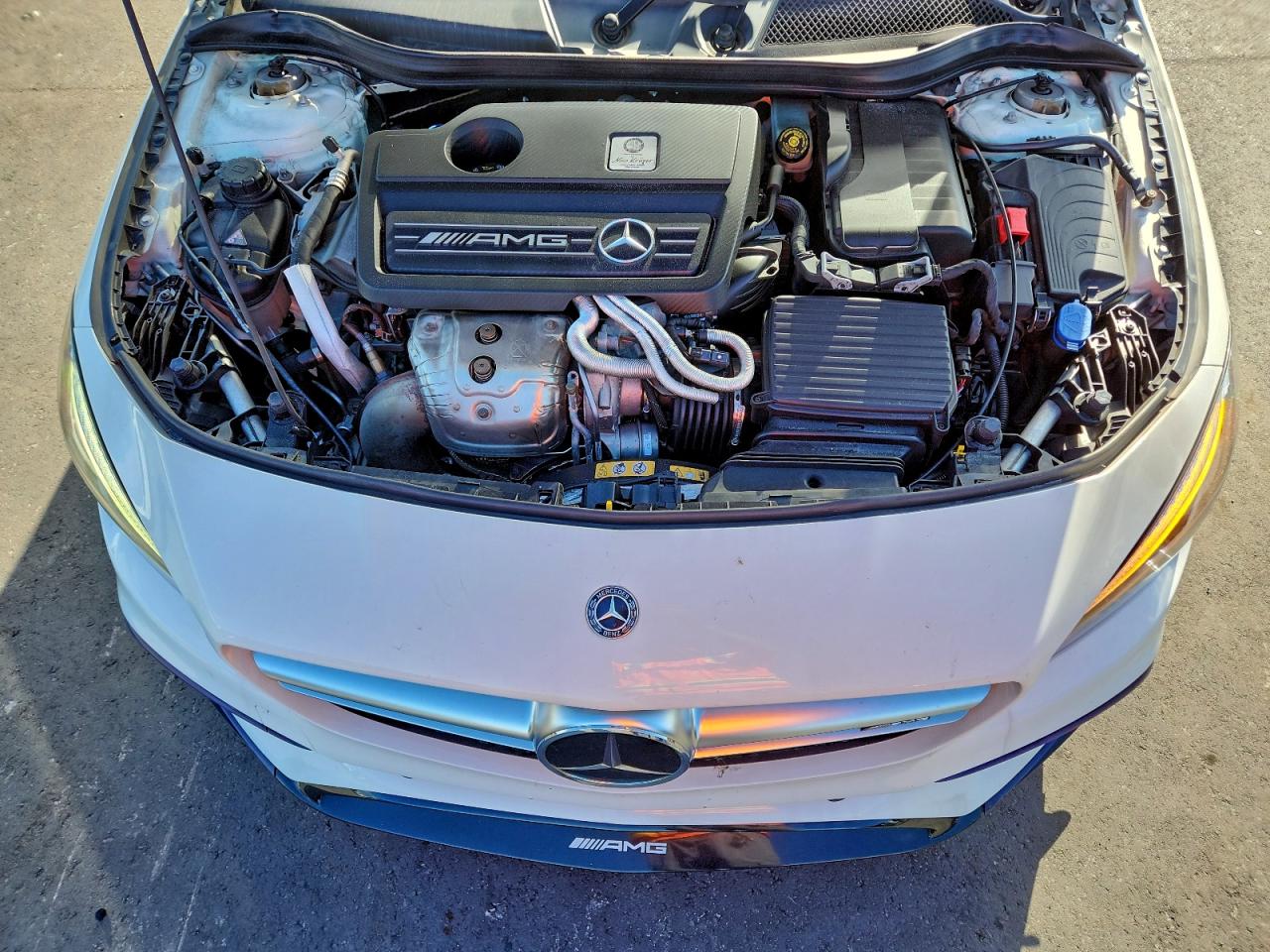 Mercedes-Benz Cla-class 45 Amg Image 10