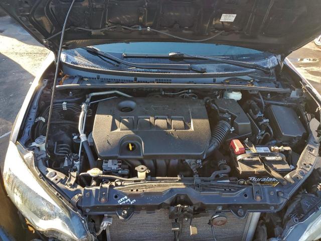 Toyota Corolla L Image 11