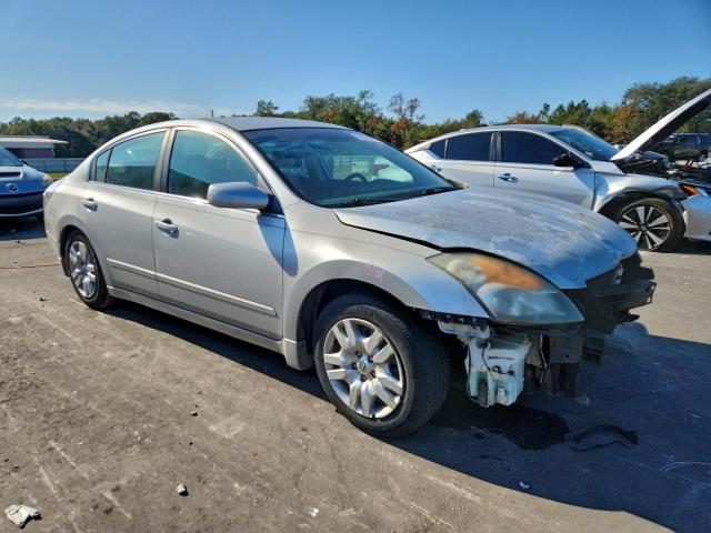 Nissan Altima 2.5 Image 10