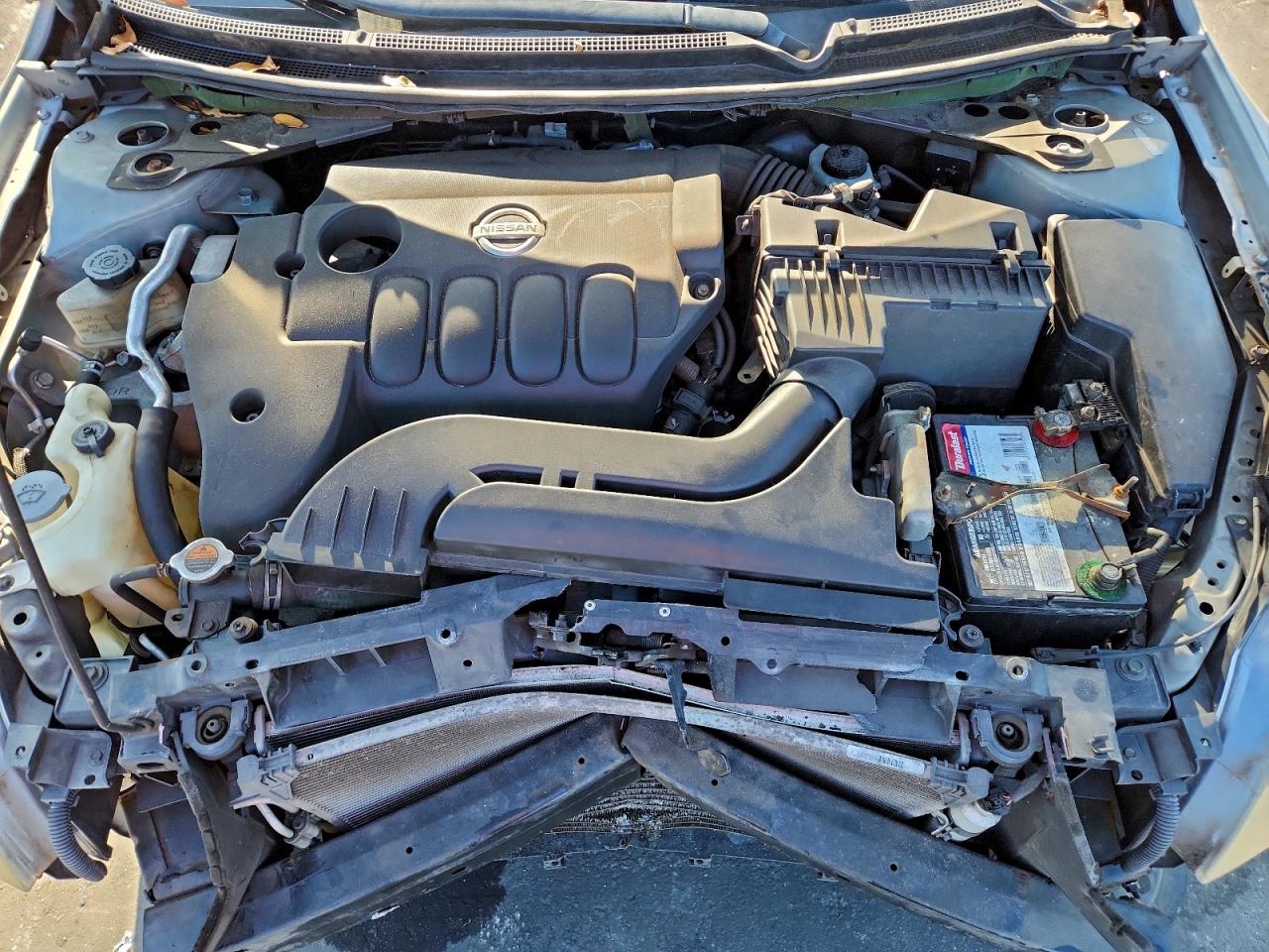 Nissan Altima 2.5 Image 9