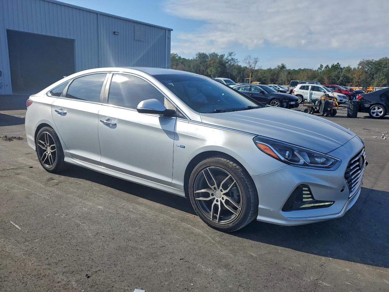 Hyundai SONATA Hybrid Image 5