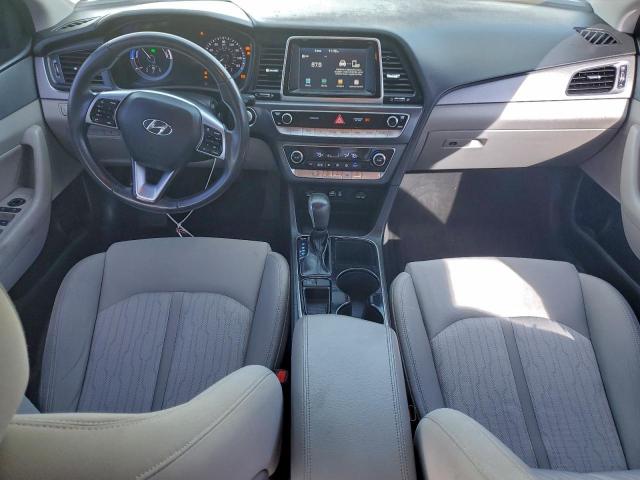 Hyundai SONATA Hybrid Image 7