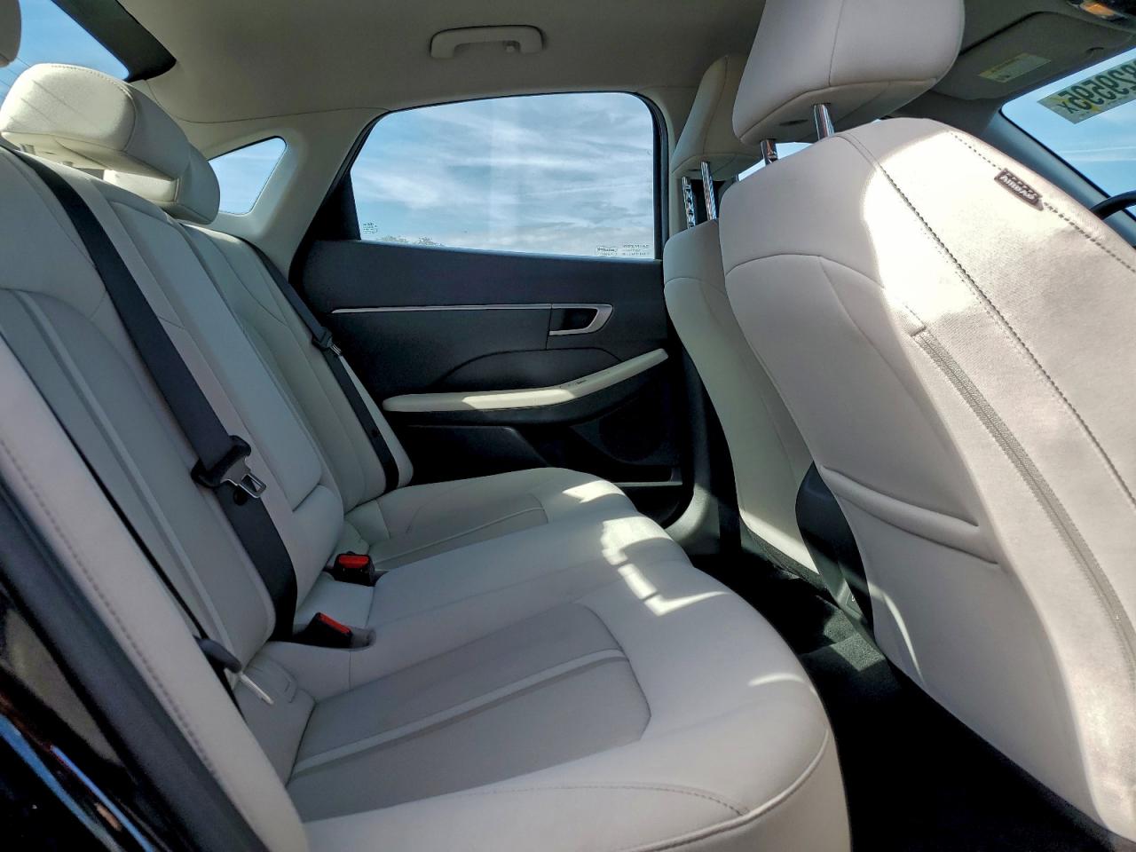 Hyundai SONATA Sel Image 9