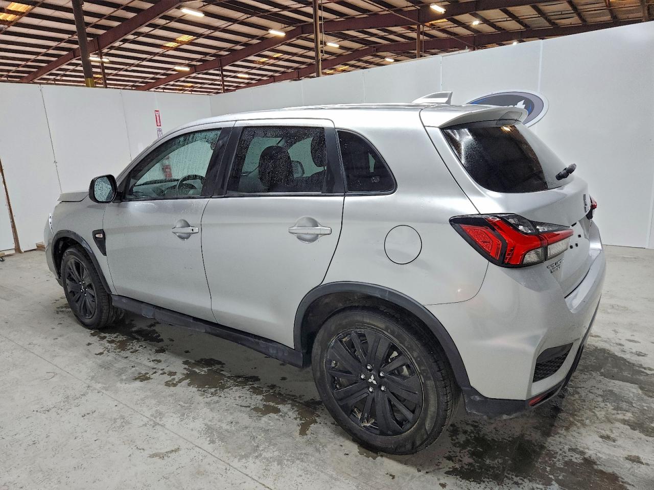 Mitsubishi Outlander S Image 5