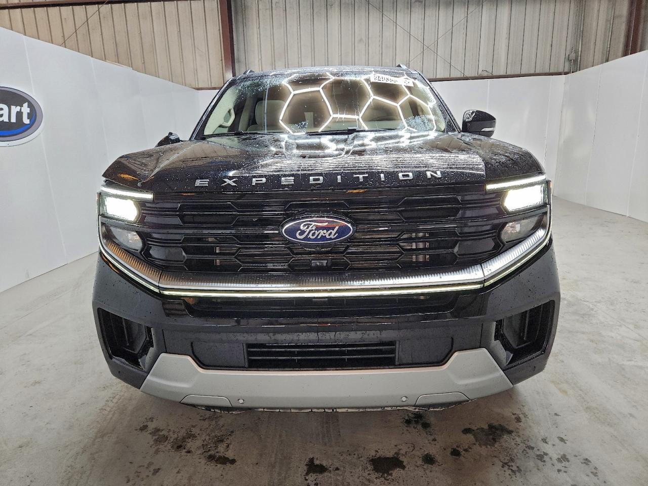 Ford Expedition Max Platinum Image 3