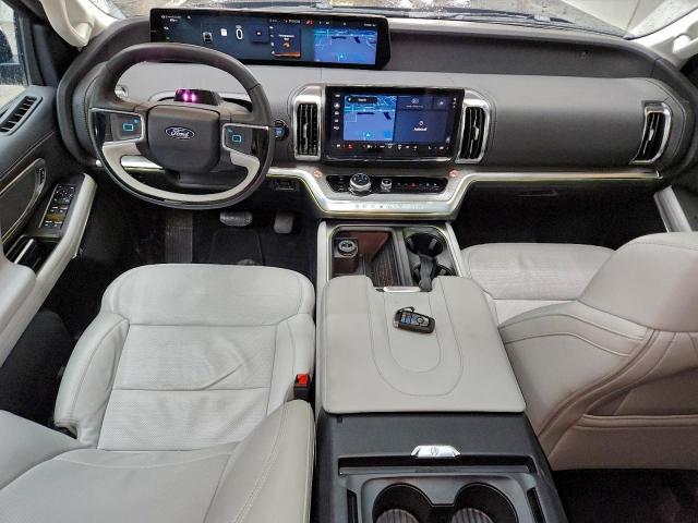 Ford Expedition Max Platinum Image 7