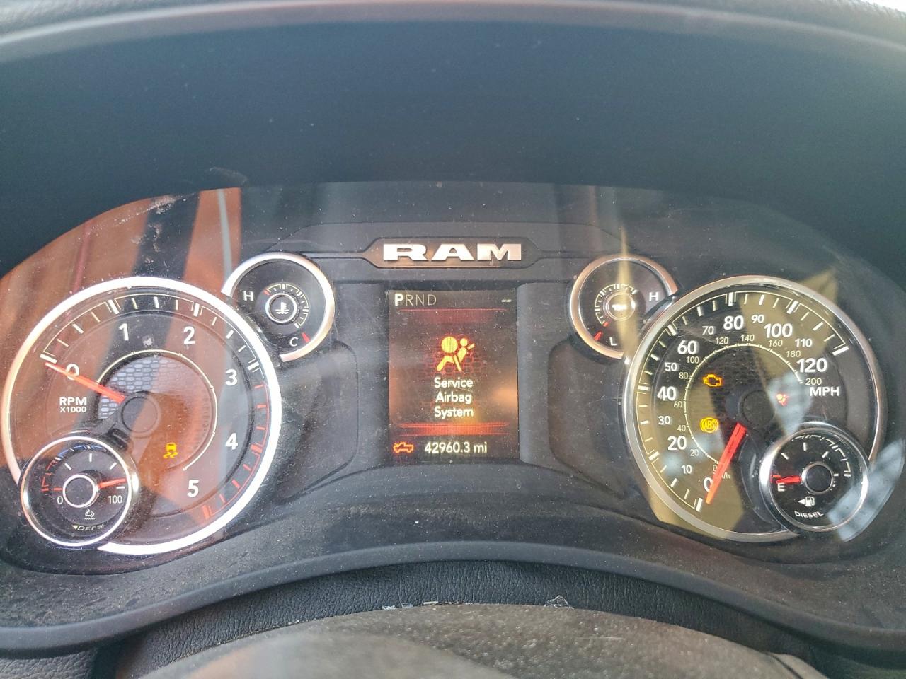 Ram 3500 Big Horn Image 14