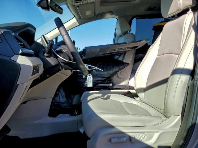 Honda Odyssey Exl Image 8