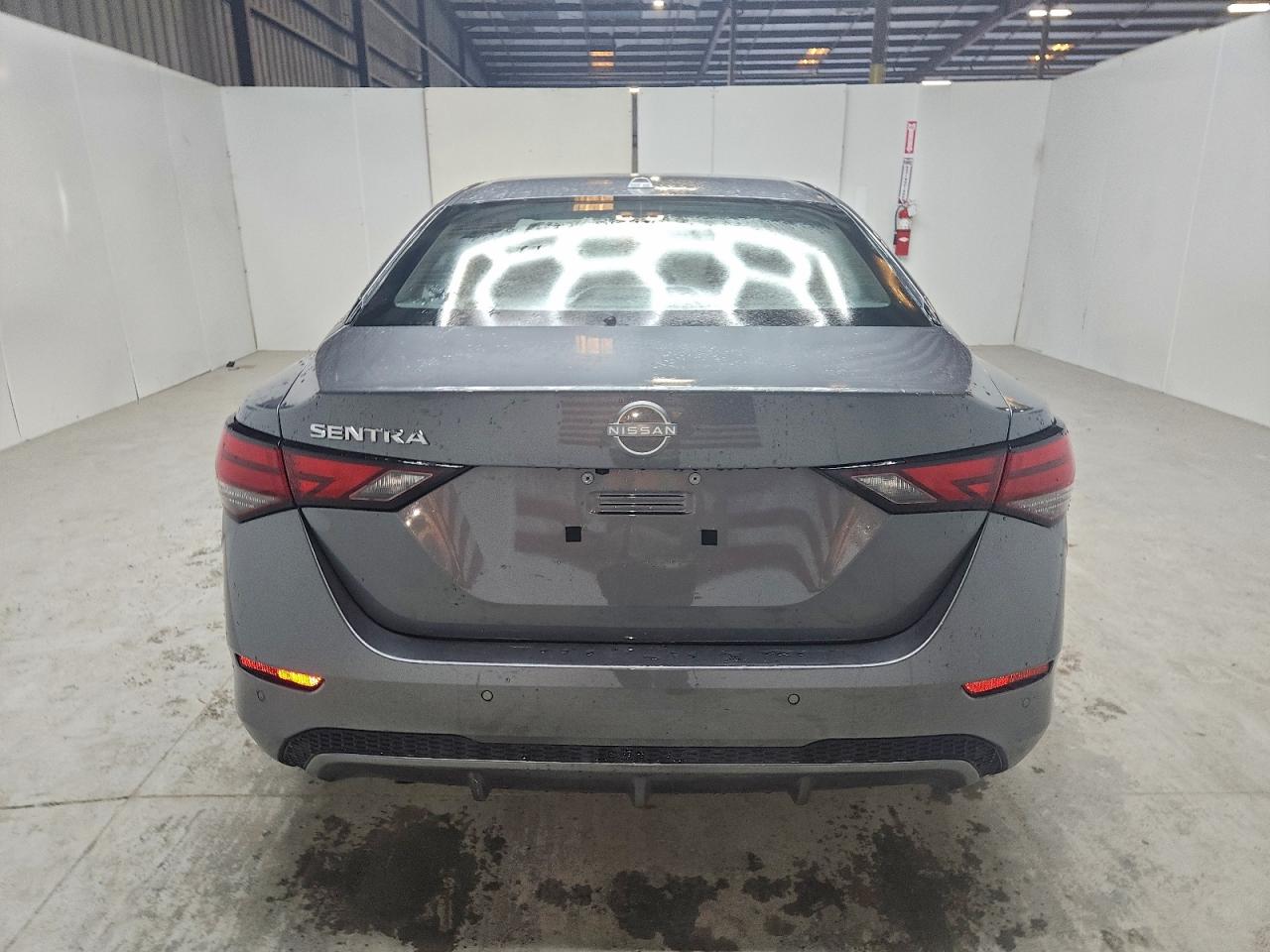 Nissan Sentra Sv Image 2