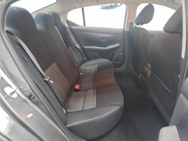 Nissan Sentra Sv Image 9