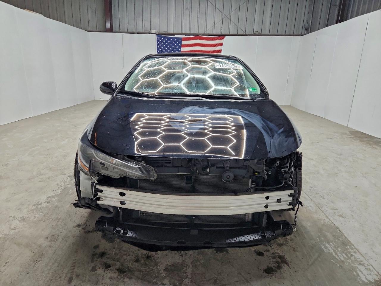 Toyota Corolla Le Image 7