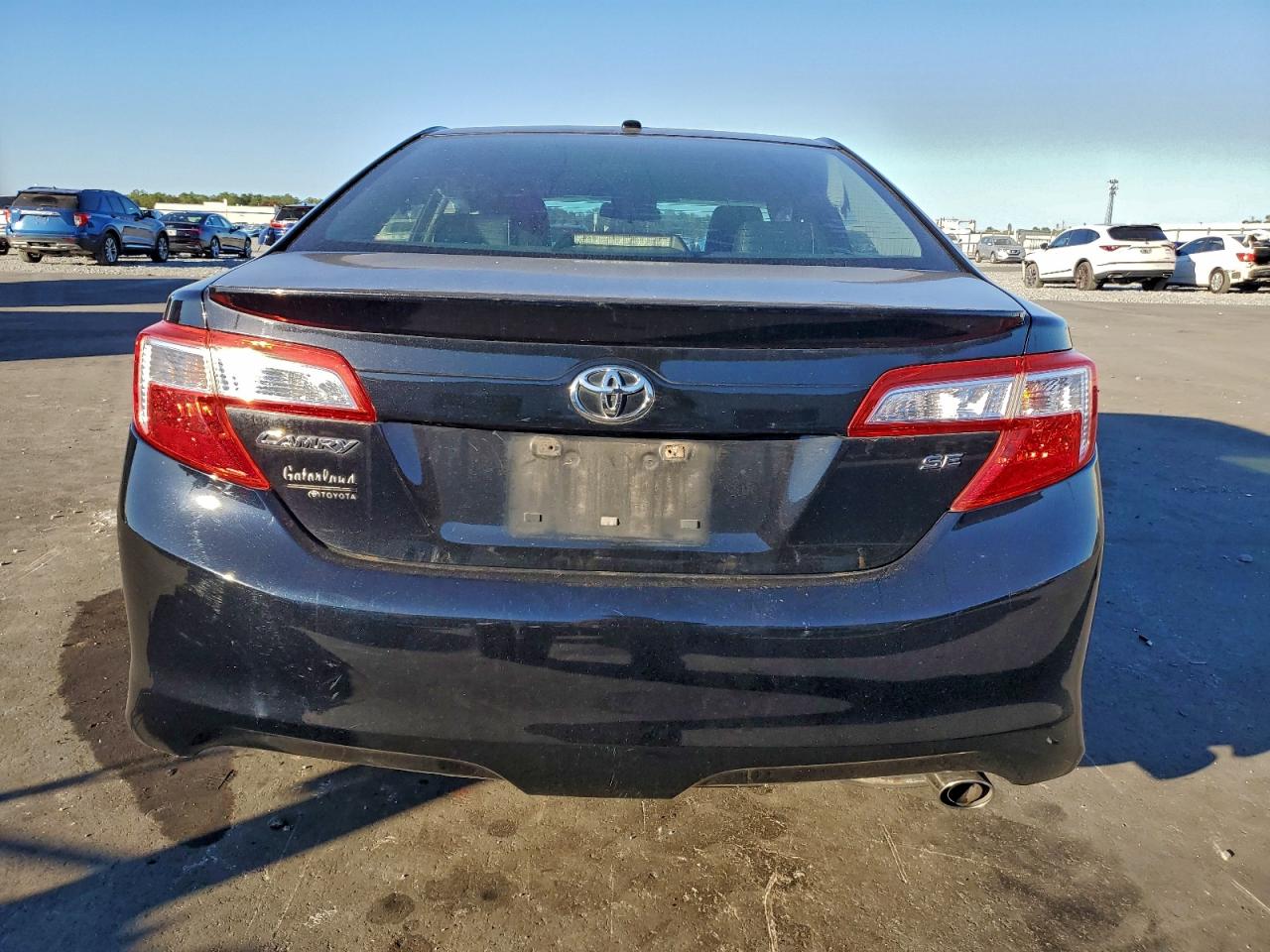 Toyota Camry Base Image 5