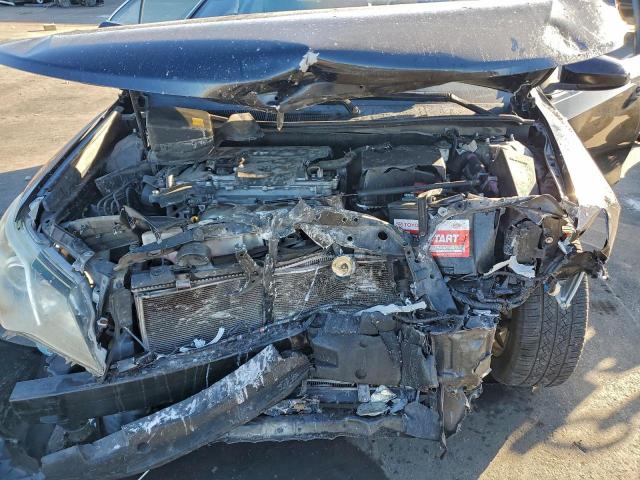 Toyota Camry Base Image 9