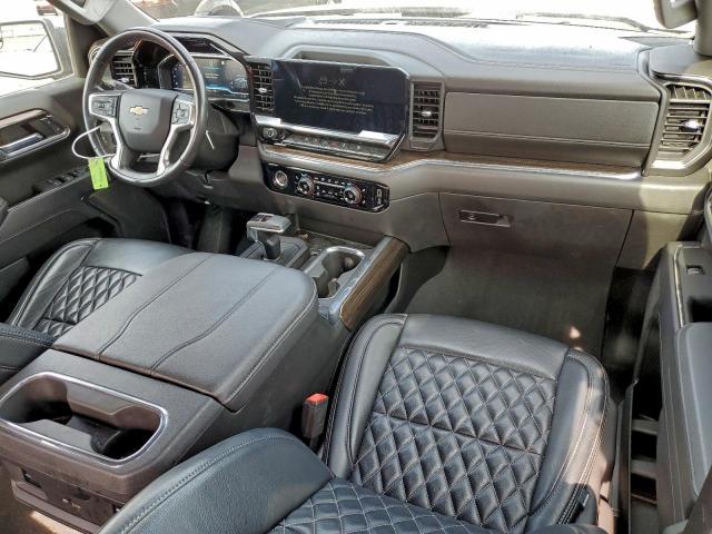 Chevrolet Silverado C1500 Lt Image 10