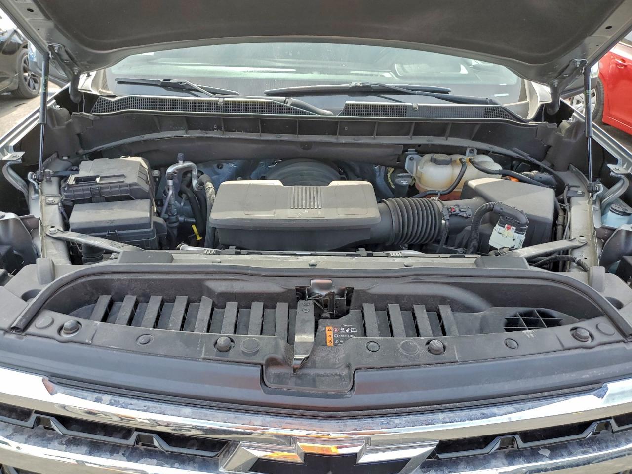 Chevrolet Silverado C1500 Lt Image 7