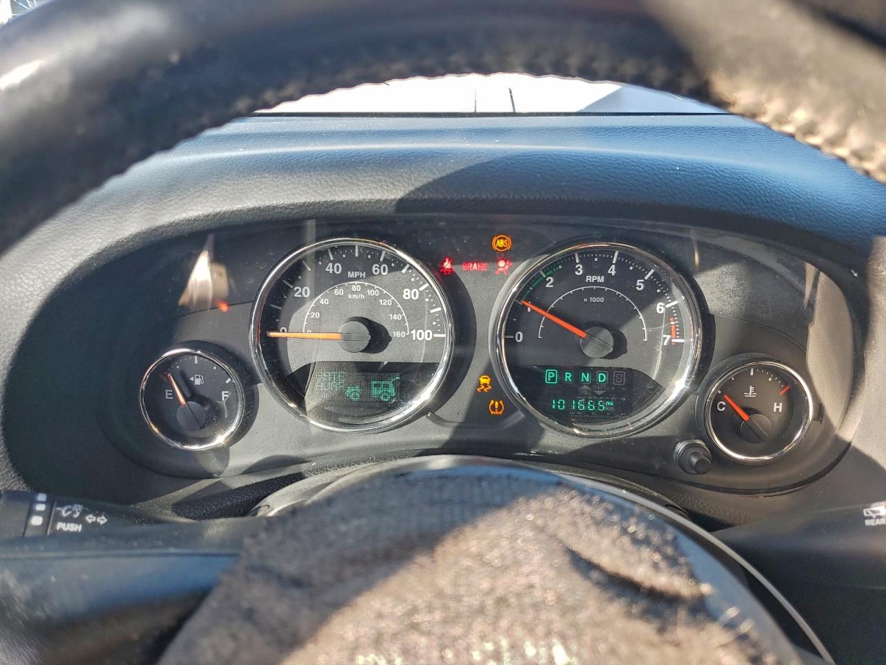 Jeep Wrangler Sport Image 11