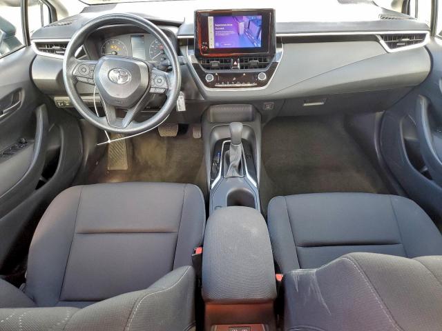 Toyota Corolla Le Image 7