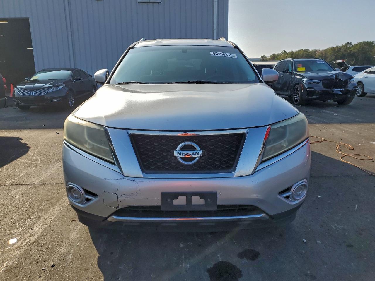 Nissan Pathfinder S Image 11