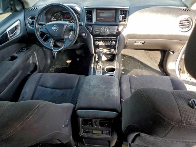 Nissan Pathfinder S Image 9