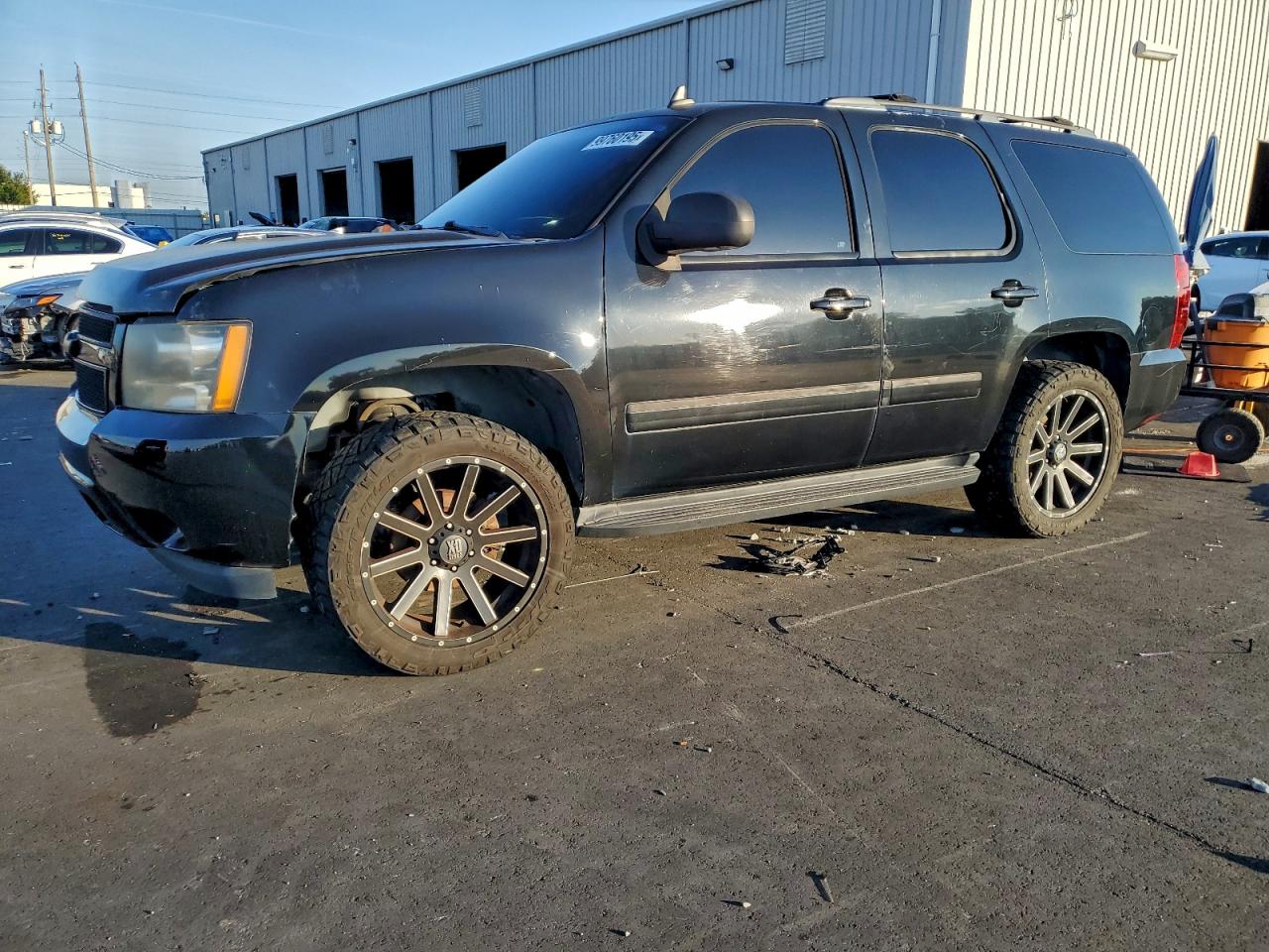 Chevrolet Tahoe C1500 Ltz Image 1
