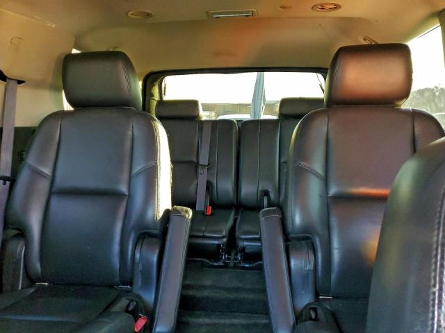 Chevrolet Tahoe C1500 Ltz Image 10