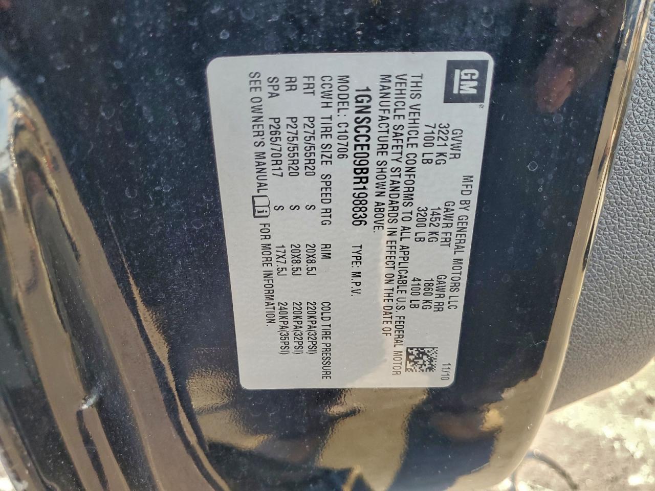 Chevrolet Tahoe C1500 Ltz Image 13