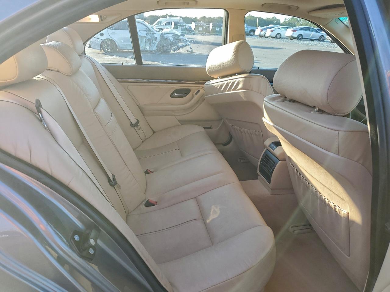 BMW 5 Series I Automatic Image 5