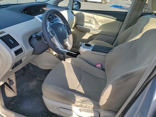 Toyota Prius Image 10