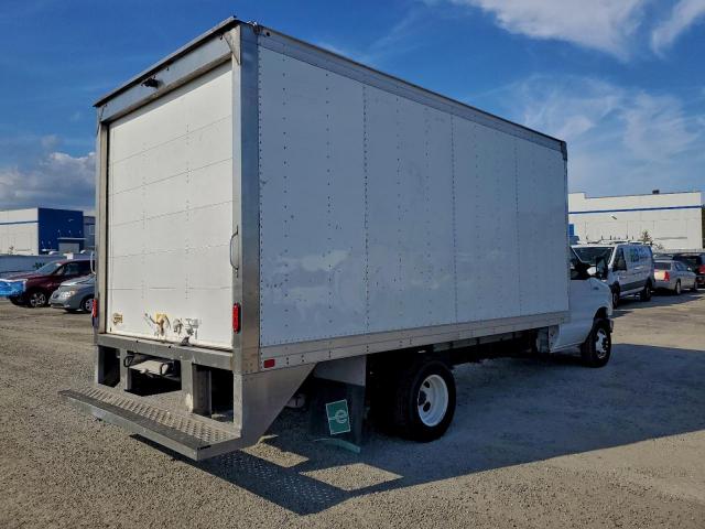 Ford E-350 E350 Super Duty Cutaway Van Image 5