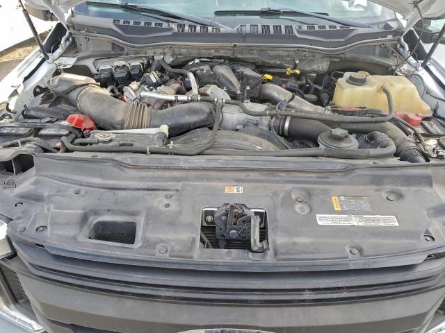 Ford F-450 Super Duty Image 13