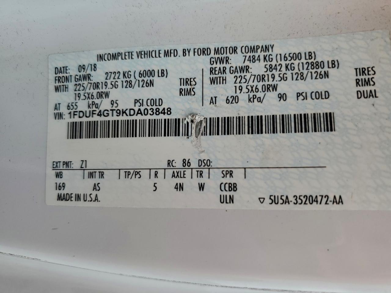 Ford F-450 Super Duty Image 3