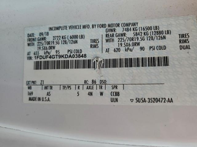 Ford F-450 Super Duty Image 3