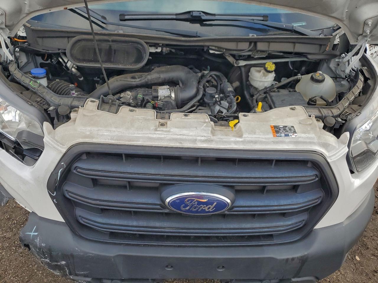 Ford Transit T-250 Image 9