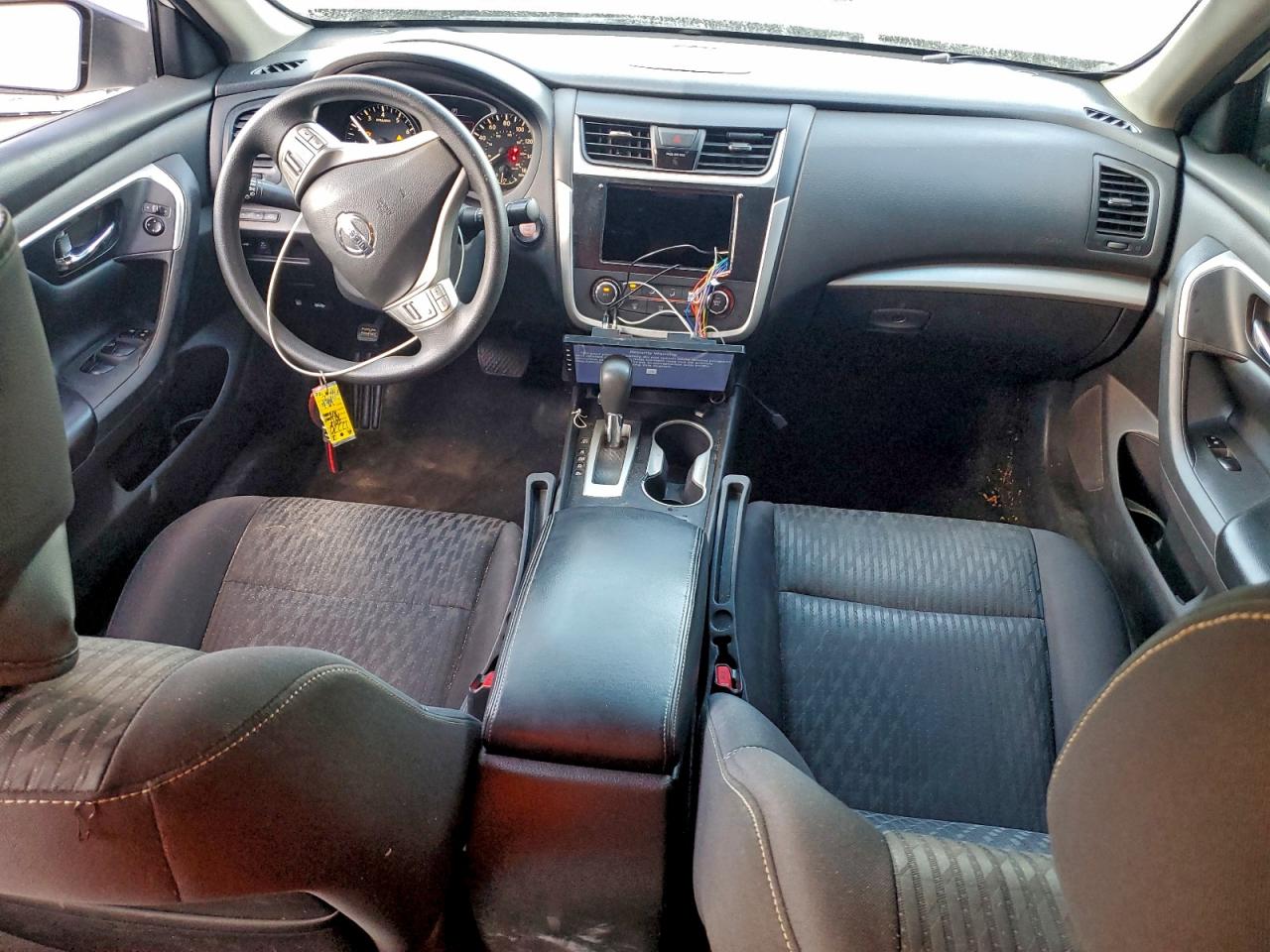 Nissan Altima 2.5 Image 9