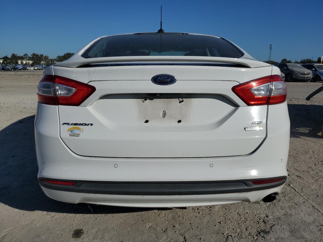 Ford Fusion Se Image 4