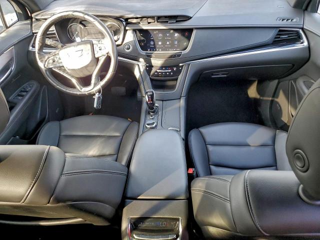 Cadillac XT6 Luxury Image 12