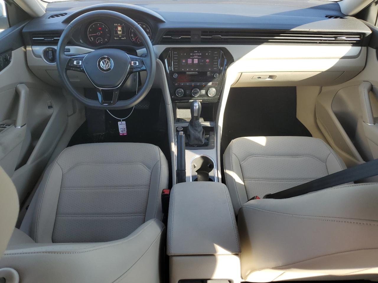 Volkswagen Passat Se Image 9