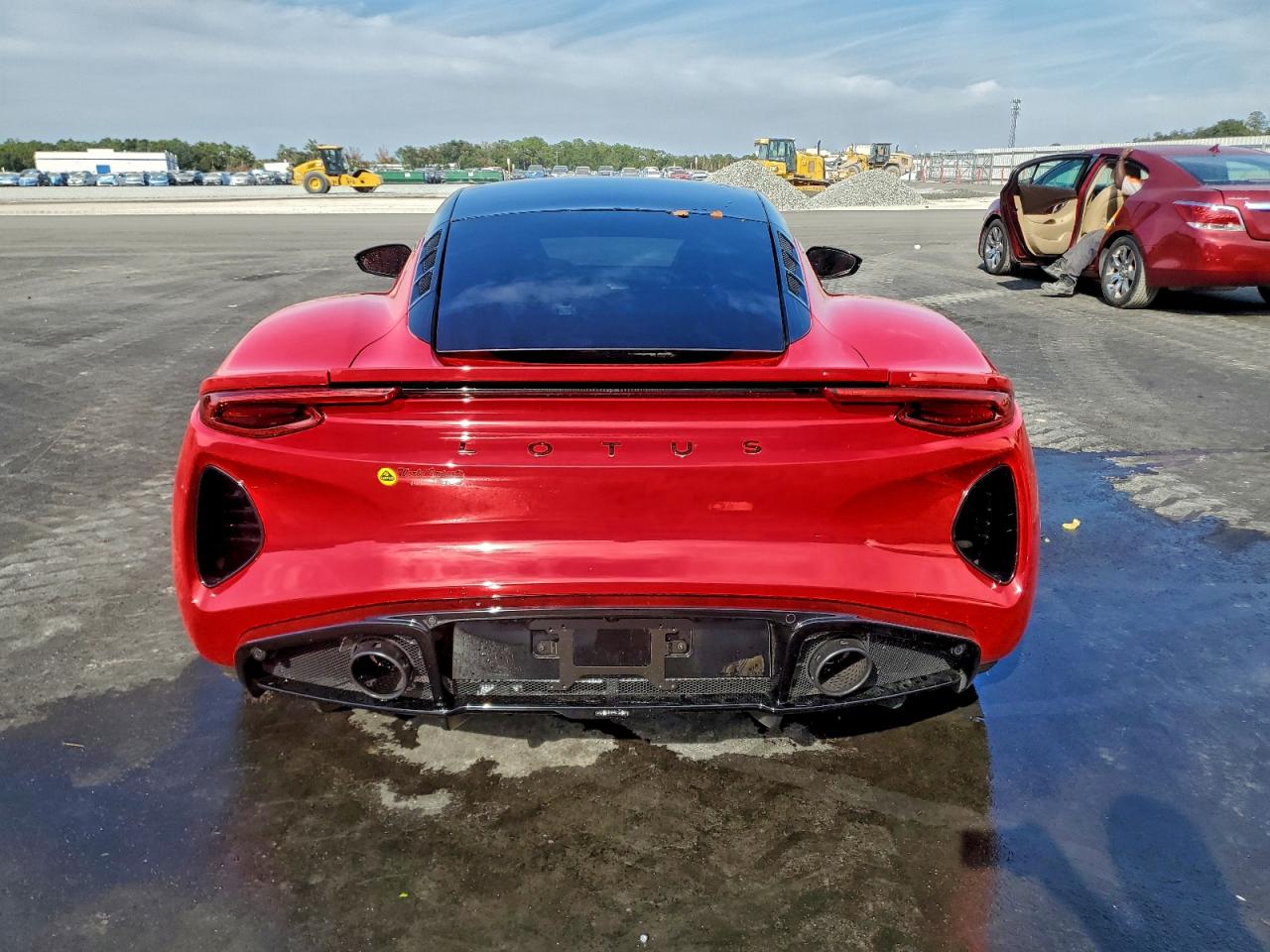 Lotus Emira Image 11