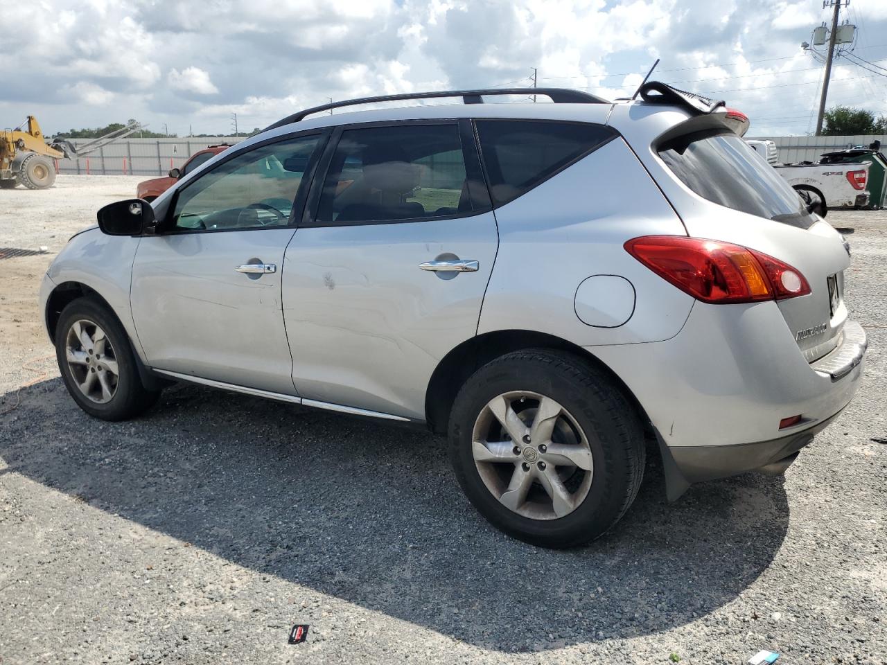 Nissan Murano S Image 6