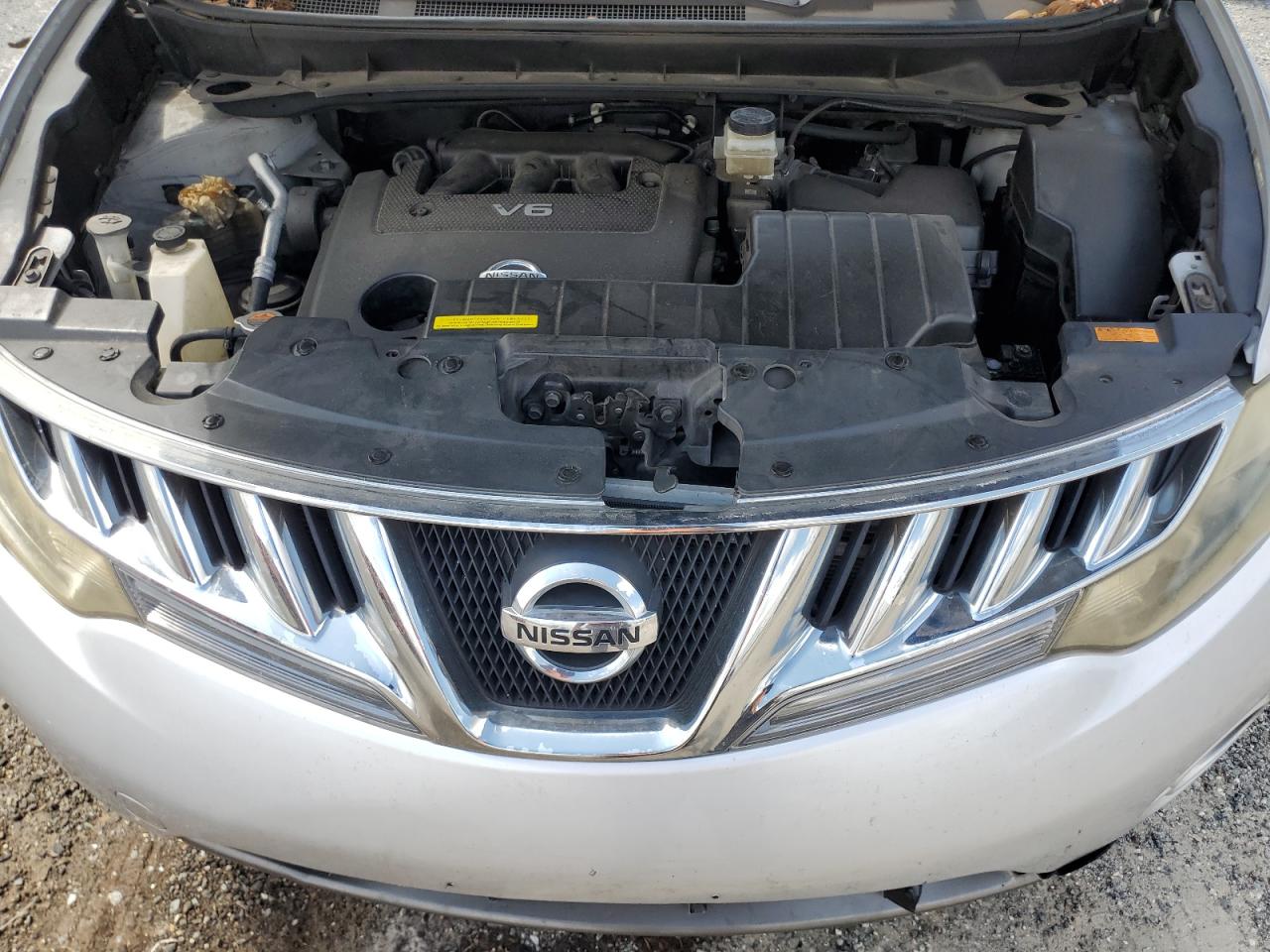 Nissan Murano S Image 9