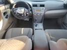 Toyota Camry Base Image 8