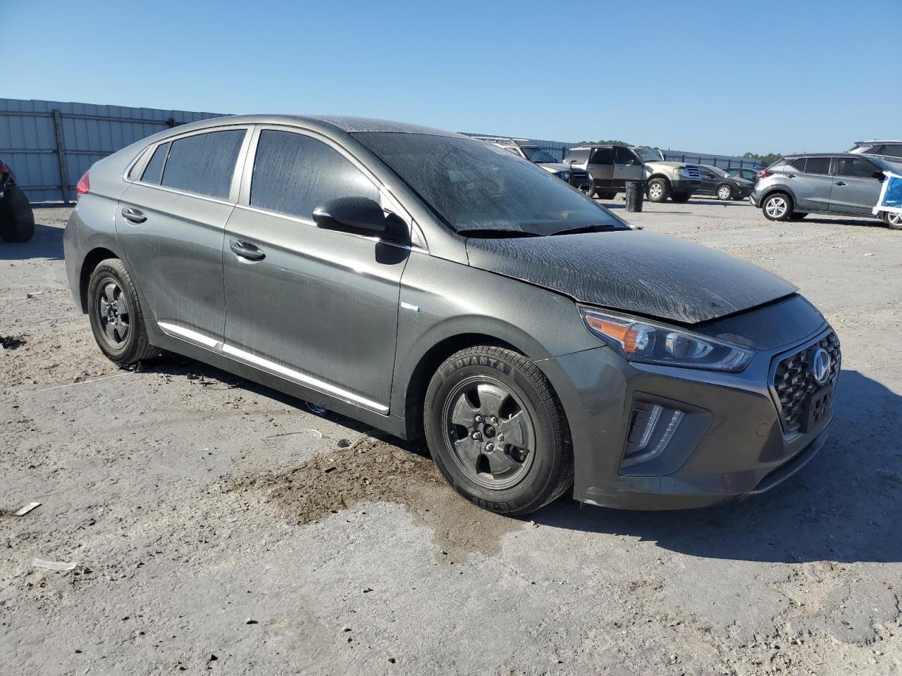 Hyundai Ioniq Se Image 4