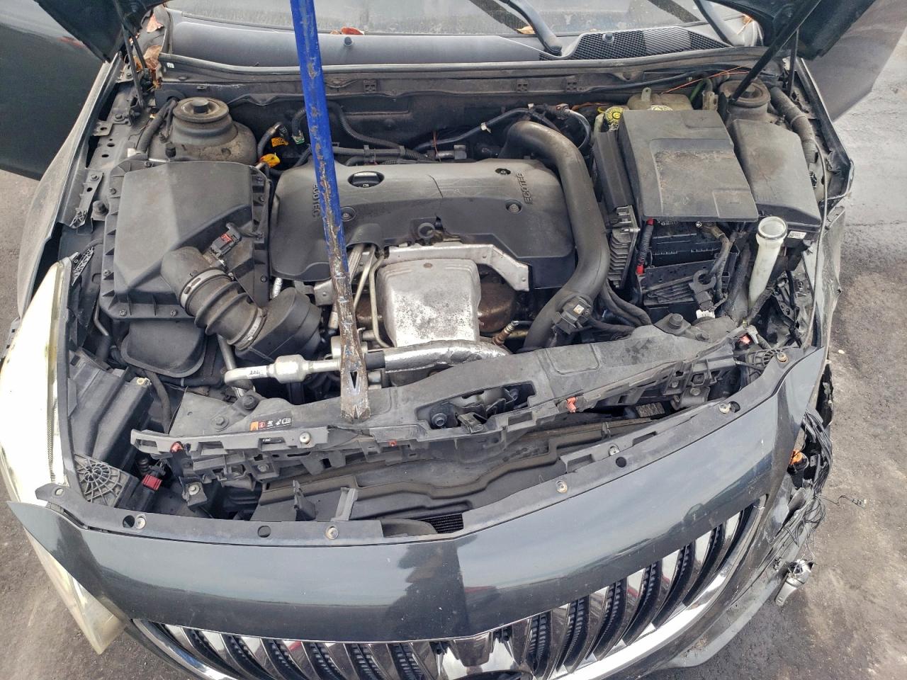 Buick Regal Premium Image 9